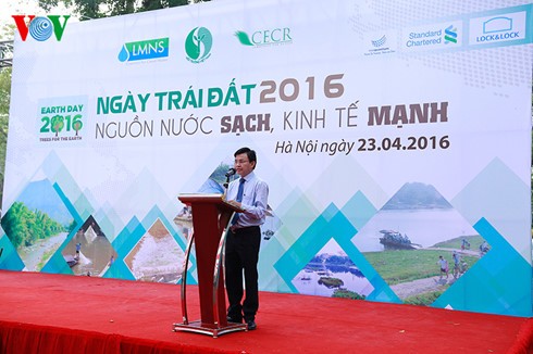 Việt Nam hưởng ứng Ngày Trái đất 2016  - ảnh 1